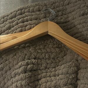Set of 5 Wooden Hangers - Natural Wood